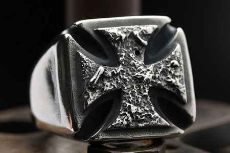 【MAD CULT】Rusty Iron Cross-R