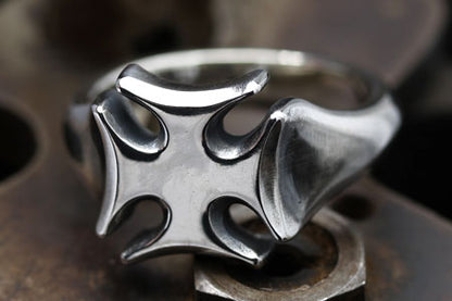 【MAD CULT】Cold Cross-R S