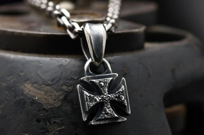 【MAD CULT】Rusty Iron Cross-PT SS