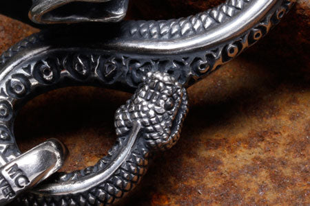 【MAD CULT】Parasite Hooker/キーチェーン