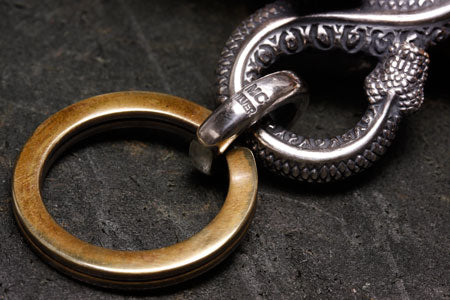 【MAD CULT】Parasite Hooker/キーチェーン